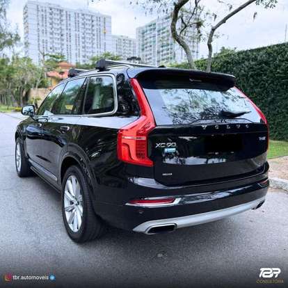 VOLVO-XC90-2016