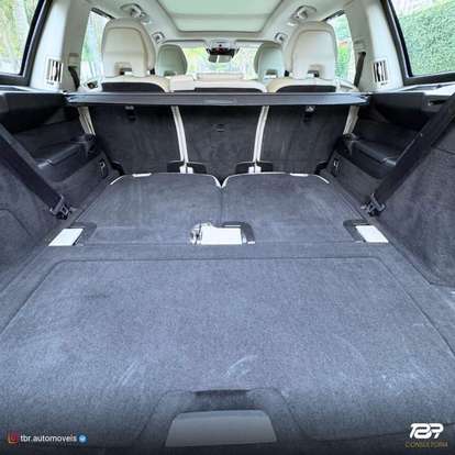 VOLVO-XC90-2016