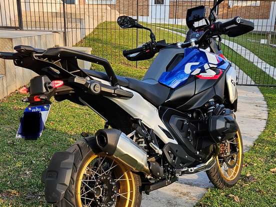 BMW-R 1300 GS TROPHY BMW-R 1300 GS TROPHY-2024