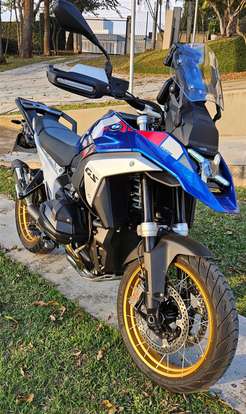BMW-R 1300 GS TROPHY BMW-R 1300 GS TROPHY-2024