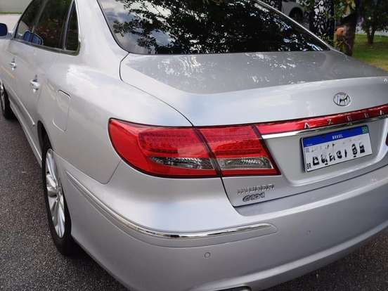 HYUNDAI-AZERA-3.3 MPFI GLS SEDAN V6 24V GASOLINA 4P AUTOMÁTICO HYUNDAI-AZERA-2010