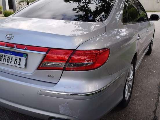 HYUNDAI-AZERA-3.3 MPFI GLS SEDAN V6 24V GASOLINA 4P AUTOMÁTICO HYUNDAI-AZERA-2010
