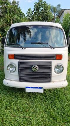 VOLKSWAGEN KOMBI 1.4 MI STD LOTAÇÃO 8V FLEX 3P MANUAL