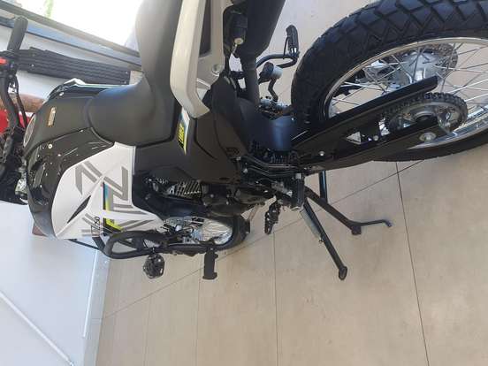 YAMAHA-XTZ 250 LANDER-2020