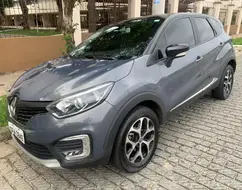 RENAULT CAPTUR 1.6 16V SCE FLEX INTENSE X-TRONIC RENAULT CAPTUR 1.6 16V SCE FLEX INTENSE X-TRONIC