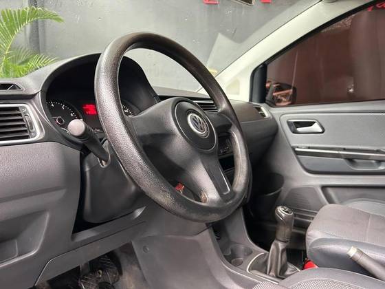 VOLKSWAGEN FOX 1.0 MI 8V FLEX 4P MANUAL