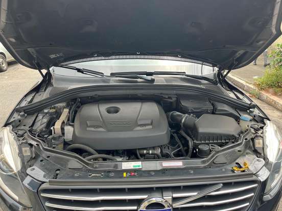 VOLVO-XC60-2.0 T5 KINETIC GASOLINA 4P AUTOMÁTICO VOLVO-XC60-2017