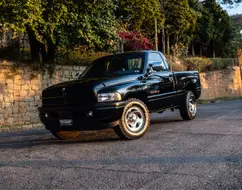 DODGE RAM 5.9 SPORT 4X2 CS GASOLINA 2P AUTOMÁTICO DODGE RAM 5.9 SPORT 4X2 CS GASOLINA 2P AUTOMÁTICO