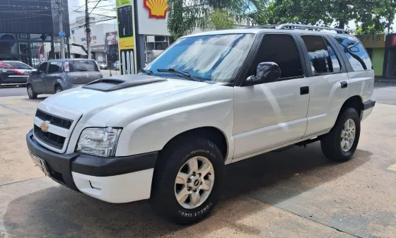 CHEVROLET BLAZER 2.4 MPFI ADVANTAGE 4X2 8V FLEX 4P MANUAL