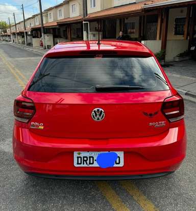 VOLKSWAGEN-POLO-2019