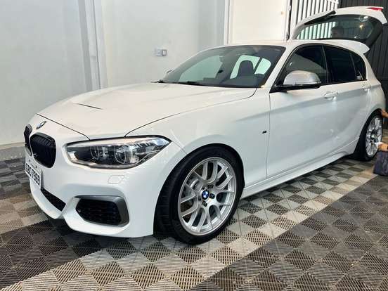 BMW-M 135i-3.0 24V TURBO GASOLINA 4P AUTOMÁTICO BMW-M 135i-2015