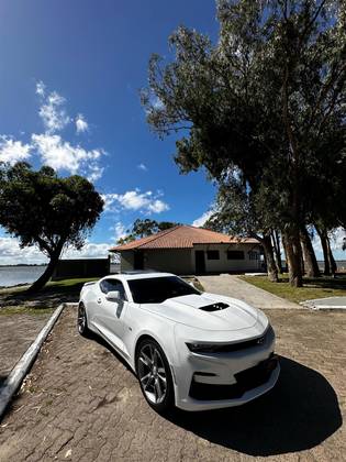 CHEVROLET CAMARO 6.2 V8 GASOLINA SS AUTOMÁTICO