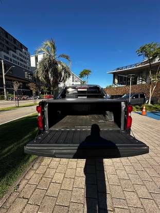 CHEVROLET-SILVERADO-2023