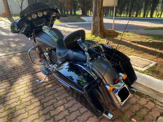 HARLEY-DAVIDSON-STREET GLIDE SPECIAL-2017