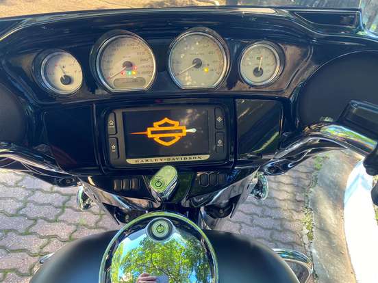 HARLEY-DAVIDSON-STREET GLIDE SPECIAL-2017
