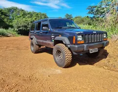JEEP CHEROKEE 4.0 SPORT 4X4 6I 12V GASOLINA 4P AUTOMÁTICO JEEP CHEROKEE 4.0 SPORT 4X4 6I 12V GASOLINA 4P AUTOMÁTICO