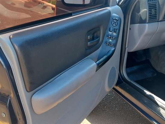 JEEP-CHEROKEE-4.0 SPORT 4X4 6I 12V GASOLINA 4P AUTOMÁTICO JEEP-CHEROKEE-1997