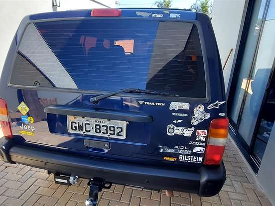 JEEP-CHEROKEE-4.0 SPORT 4X4 6I 12V GASOLINA 4P AUTOMÁTICO JEEP-CHEROKEE-1997