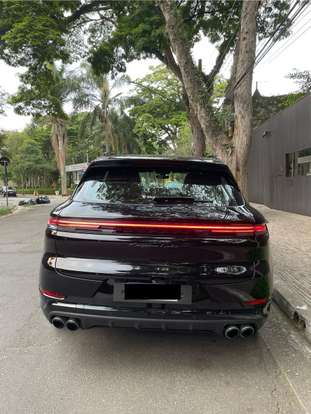 PORSCHE-CAYENNE-2024