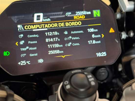 BMW-R 1250 GS ADVENTURE TRIPLE BLACK BMW-R 1250 GS ADVENTURE TRIPLE BLACK-2022