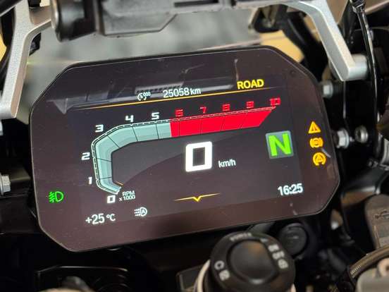 BMW-R 1250 GS ADVENTURE TRIPLE BLACK BMW-R 1250 GS ADVENTURE TRIPLE BLACK-2022