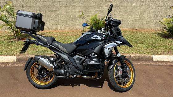 BMW R 1300 GS TRIPLE BLACK 