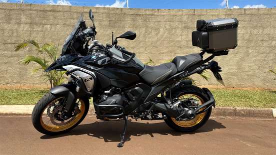 BMW-R 1300 GS TRIPLE BLACK-2024