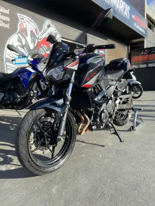 KAWASAKI Z400 KAWASAKI Z400