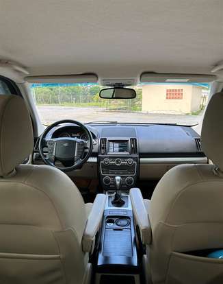 LAND ROVER-FREELANDER 2-2014