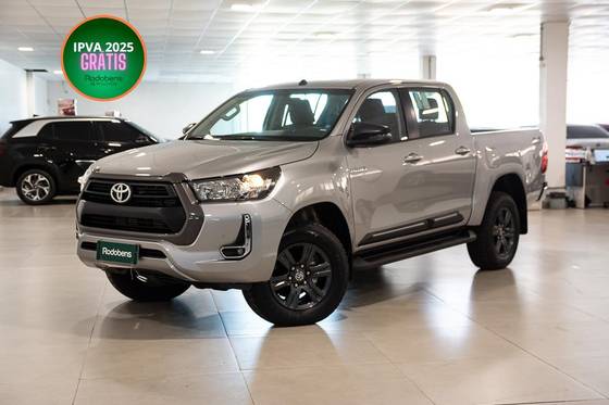 TOYOTA HILUX 2.8 D-4D TURBO DIESEL CD SR 4X4 AUTOMÁTICO