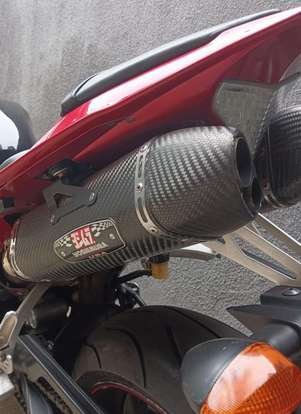 YAMAHA-YZF R1-2011