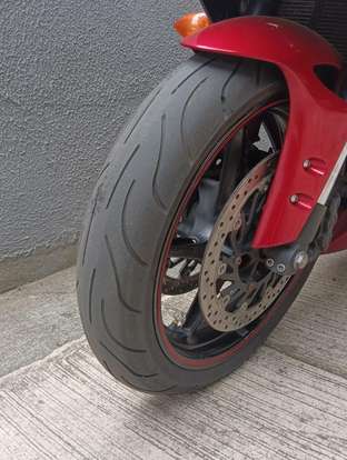 YAMAHA-YZF R1-2011