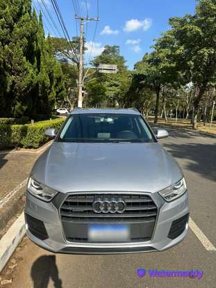 AUDI-Q3-2015
