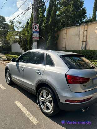 AUDI-Q3-2015