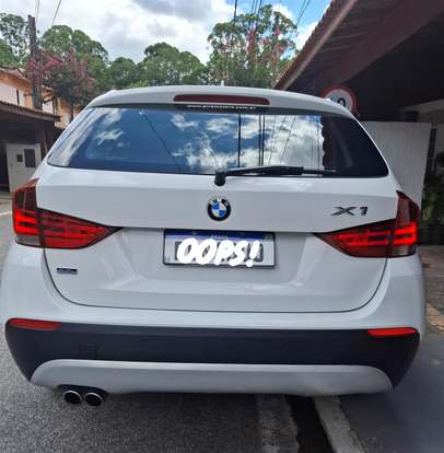 BMW-X1-3.0 24V GASOLINA XDRIVE28I 4P AUTOMÁTICO BMW-X1-2011
