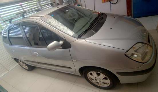 RENAULT-SCÉNIC-2.0 PRIVILÉGE PLUS 16V GASOLINA 4P AUTOMÁTICO RENAULT-SCÉNIC-2007