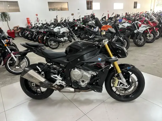 BMW S 1000 R BMW S 1000 R