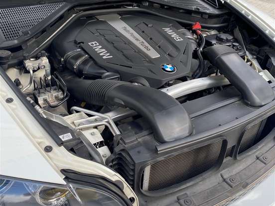 BMW-X5-4.4 M V8 32V BI-TURBO GASOLINA 4P AUTOMATICO BMW-X5-2012