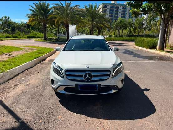 MERCEDES-BENZ-GLA 200-1.6 CGI ADVANCE 16V TURBO FLEX 4P AUTOMÁTICO MERCEDES-BENZ-GLA 200-2015