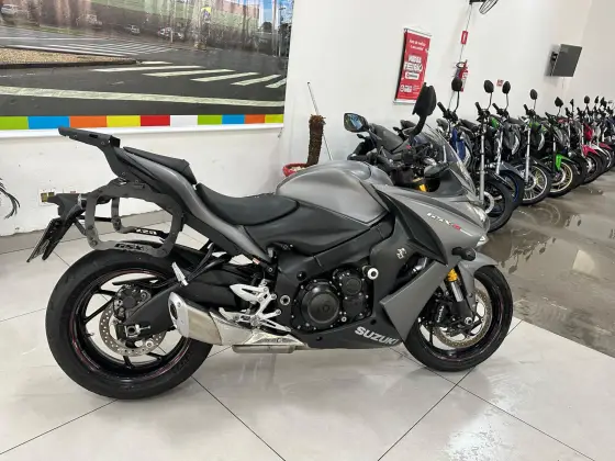 SUZUKI GSX-S1000F ABS SUZUKI GSX-S1000F ABS