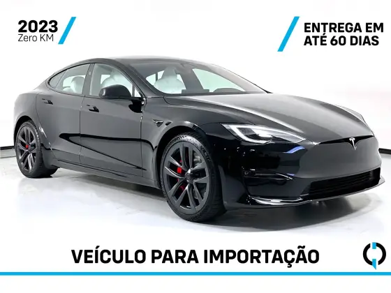TESLA MODEL S ELÉTRICO PLAID