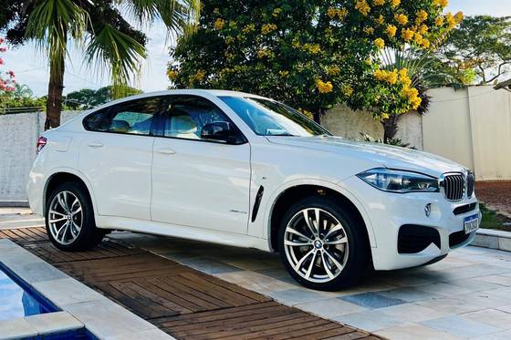 BMW X6 4.4 50I 4X4 COUPÉ 8 CILINDROS 32V BI-TURBO GASOLINA 4P AUTOMÁTICO