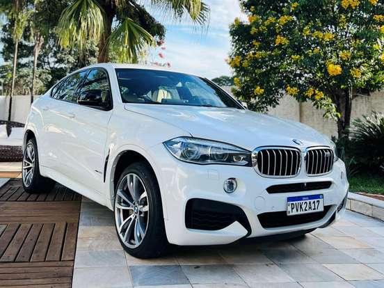 BMW-X6-4.4 50I 4X4 COUPÉ 8 CILINDROS 32V BI-TURBO GASOLINA 4P AUTOMÁTICO BMW-X6-2014