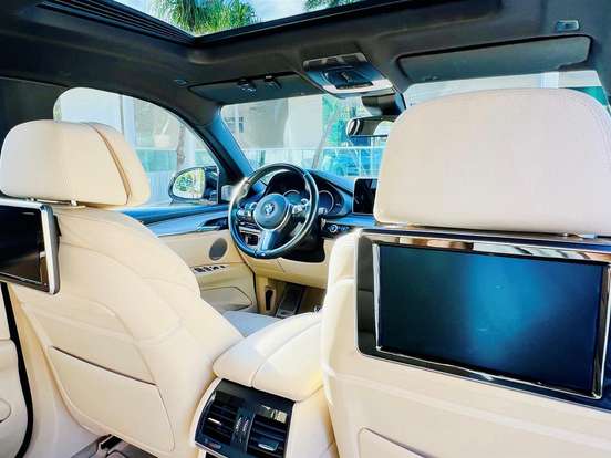 BMW-X6-4.4 50I 4X4 COUPÉ 8 CILINDROS 32V BI-TURBO GASOLINA 4P AUTOMÁTICO BMW-X6-2014
