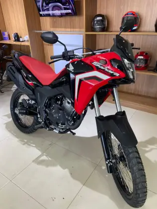 HONDA XRE 300 SAHARA 
