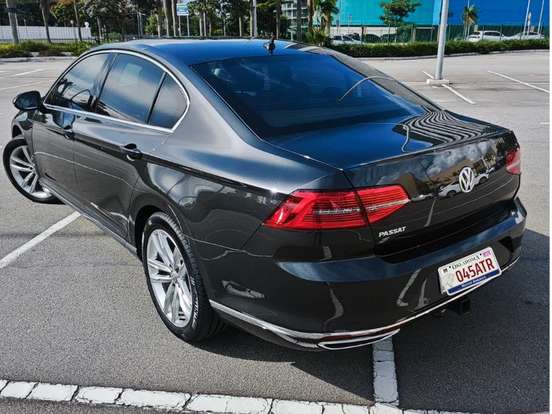 VOLKSWAGEN-PASSAT-2.0 16V TSI BLUEMOTION GASOLINA HIGHLINE 4P DSG VOLKSWAGEN-PASSAT-2018