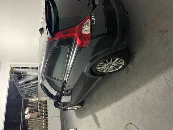 VOLVO C30 2.5 T5 TURBO GASOLINA 2P AUTOMÁTICO