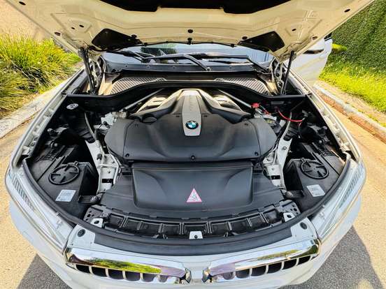 BMW-X6-2015