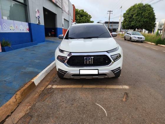 FIAT TORO 2.0 16V TURBO DIESEL RANCH 4WD AT9