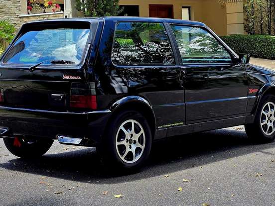 FIAT-UNO-1.4 MPI 8V TURBO GASOLINA 2P MANUAL FIAT-UNO-1994